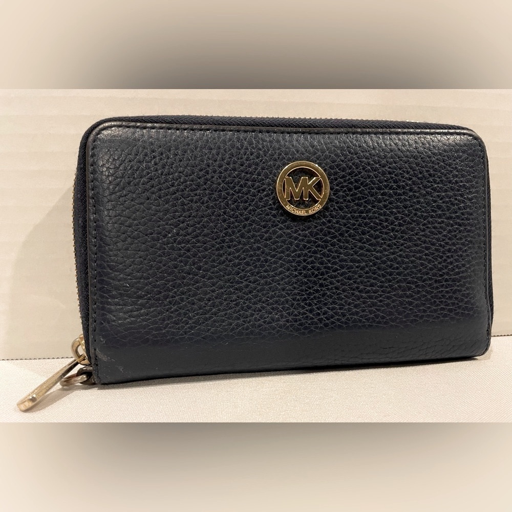 MICHAEL KORS Navy Large Flat Multifunction Phone Case Leather Fulton Wallet